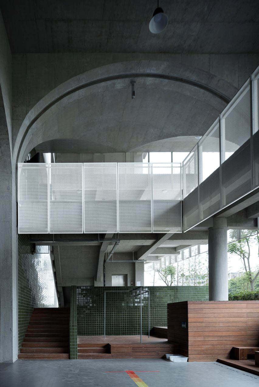 Hexi Sports Field by The Architectural Design and Research Institute of Zhejiang University (UAD)