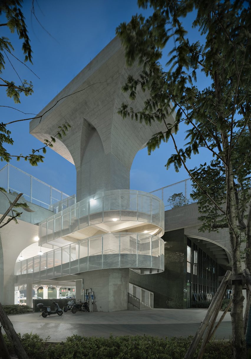 Hexi Sports Field by The Architectural Design and Research Institute of Zhejiang University (UAD)