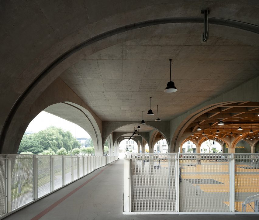 Hexi Sports Field by The Architectural Design and Research Institute of Zhejiang University (UAD)