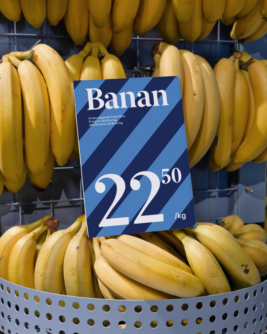 Bananas and sign in store outside of Stockholm