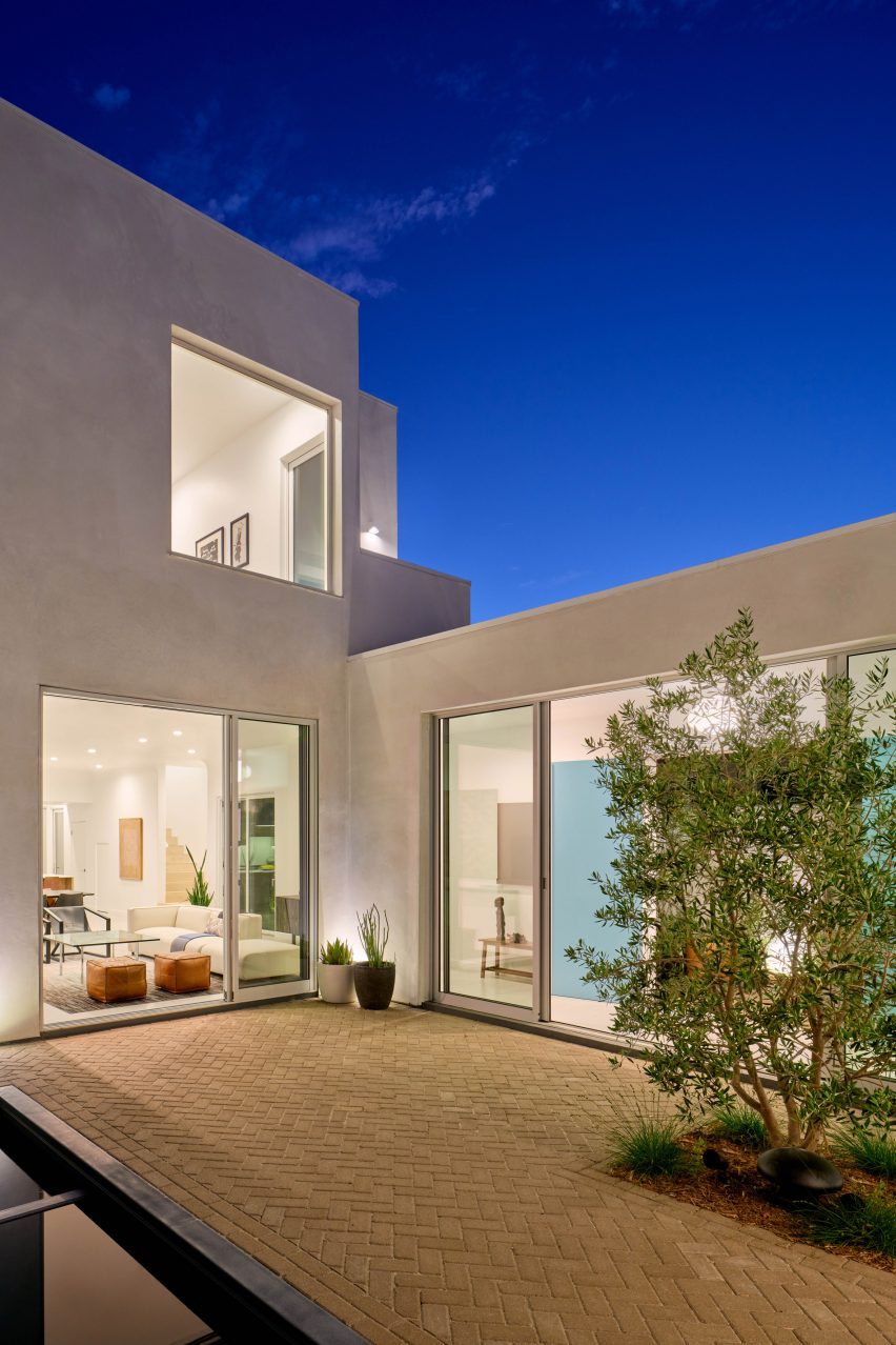 Inaba Williams white stucco Santa Monica home