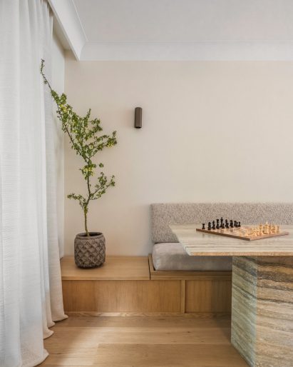 Dining area of Paris apartment by Johanna Amatoury