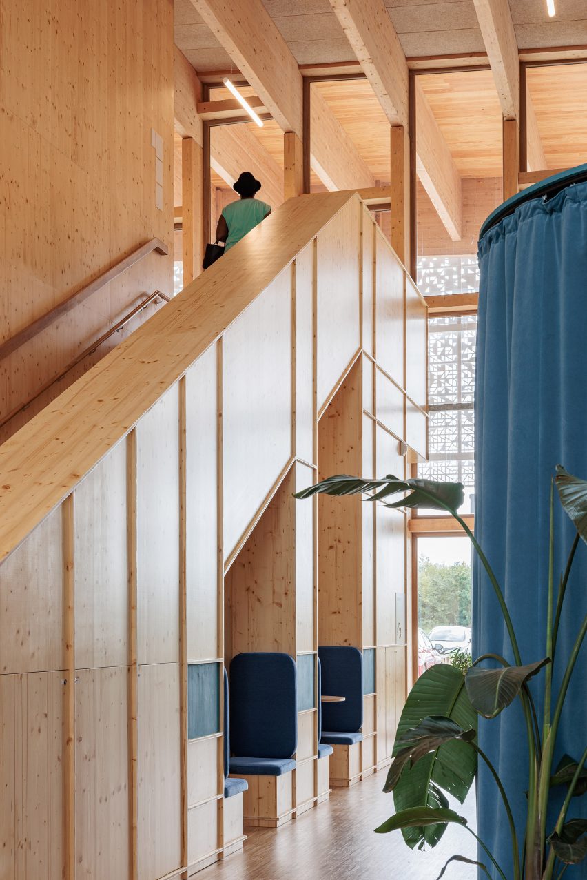 L'échappée by Atelier WOA
