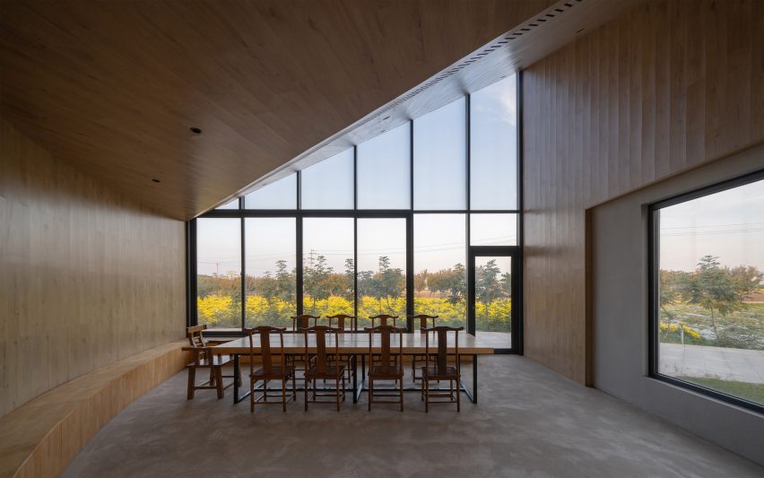The Library in Ice-Chrysanthemum Field by Atelier Xi