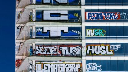 Los Angeles graffiti towers