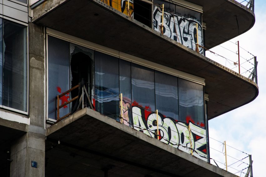 Oceanwide plaza graffiti