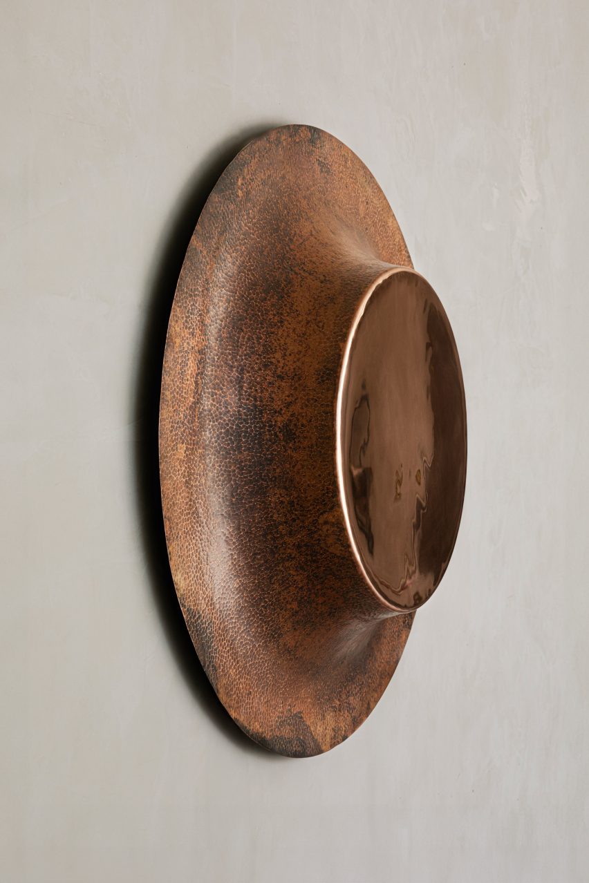 Wall Mirror by Manu Bañó