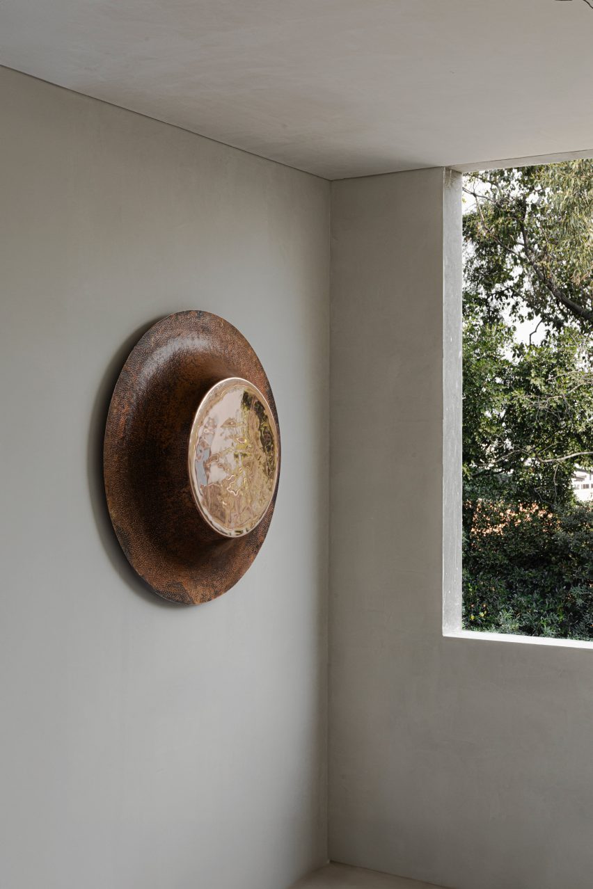 Wall Mirror by Manu Bañó