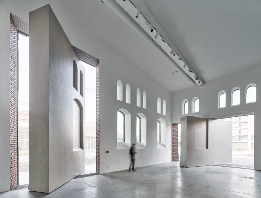 Plato Contemporary Art Gallery