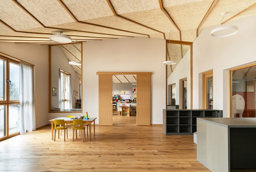 Kindergarten dining hall for 50