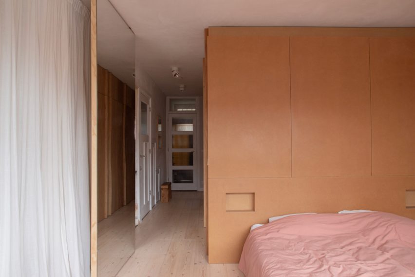 Ulli Heckmann's compact apartment in Rotterdam