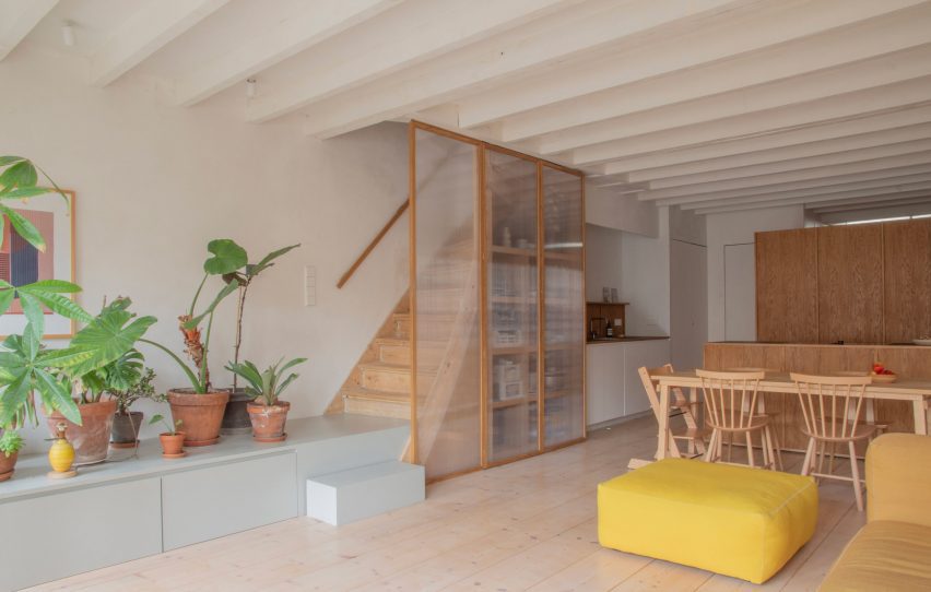 Ulli Heckmann's compact apartment in Rotterdam