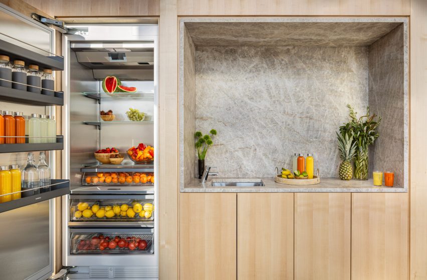 Fresh fruit on counter