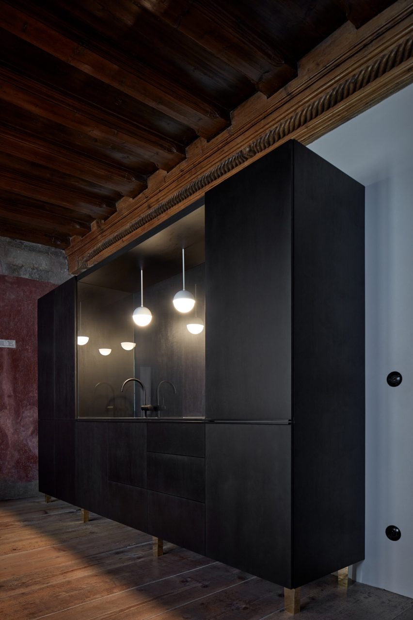 Masná 130 house in Český Krumlov, Czech Republic by ORA