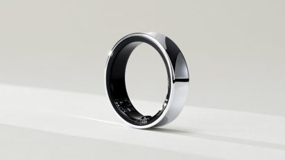Photo of a simple silver ring