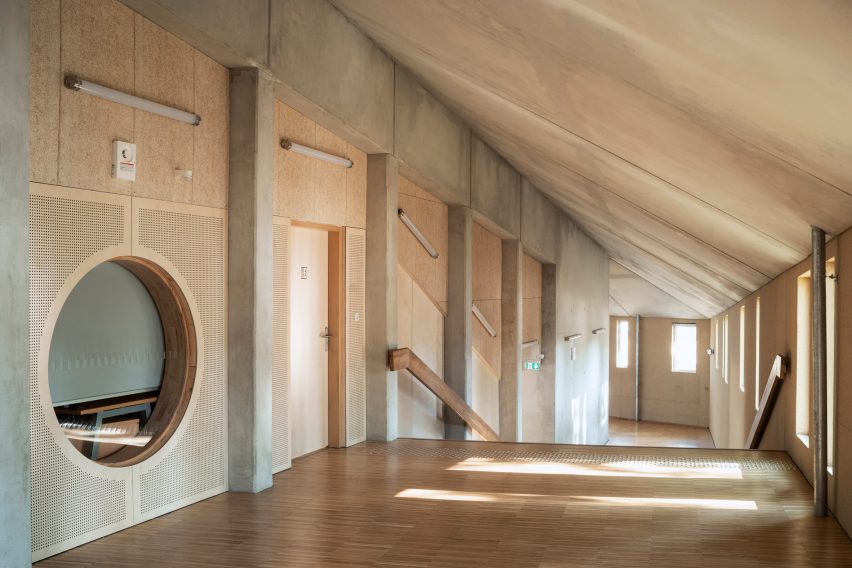 Samuel Paty School by Ateliers O-S and NAS Architecture