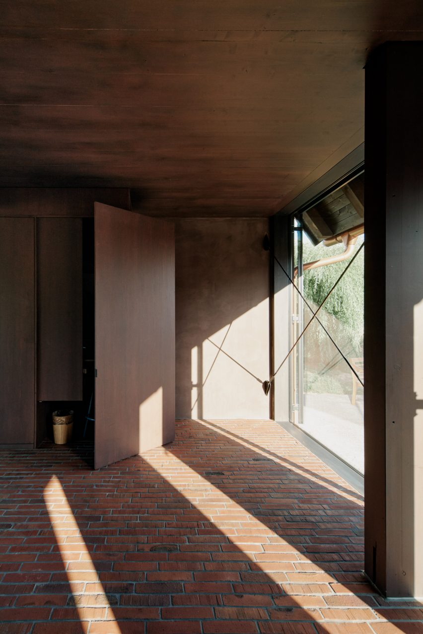 Michelberger Farm by Sigurd Larsen