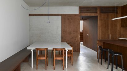 Kitchen of Bolívar House in Barcelona by Juan Gurrea Rumeu of Gr-os