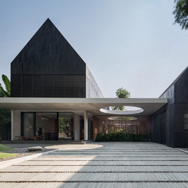 Halo House by Tamara Wibowo Architects