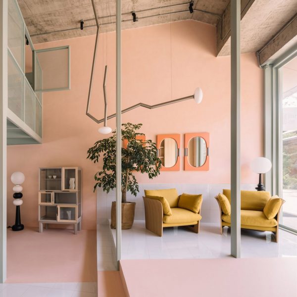 Yatofu fosters “relaxed holiday atmosphere” in Jianze showroom