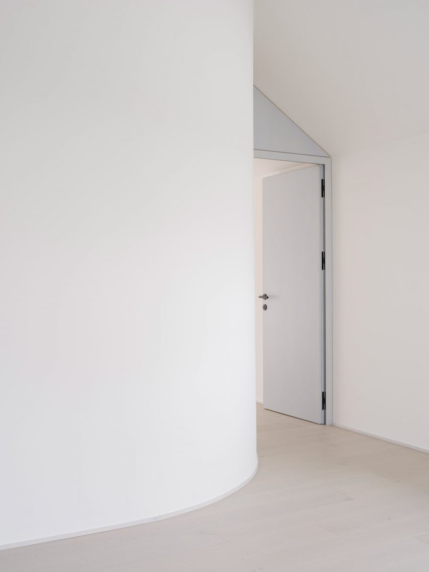 Clinic in Anif by Steiner Architecture