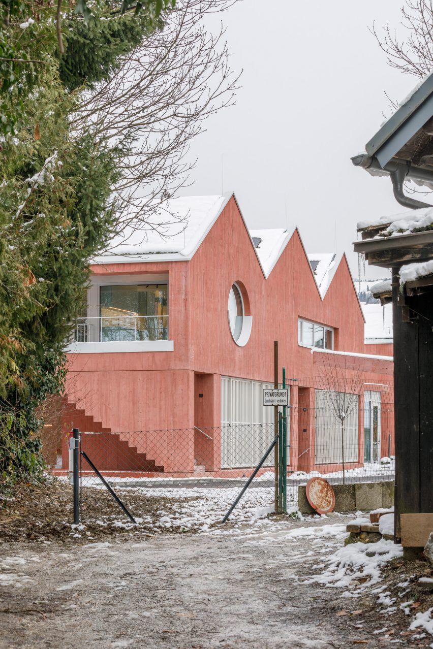 Clinic in Anif by Steiner Architecture