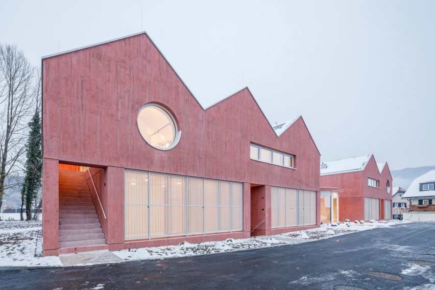 Clinic in Anif by Steiner Architecture