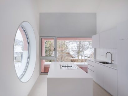 Kitchen interior at Clinic in Anif by Steiner Architecture
