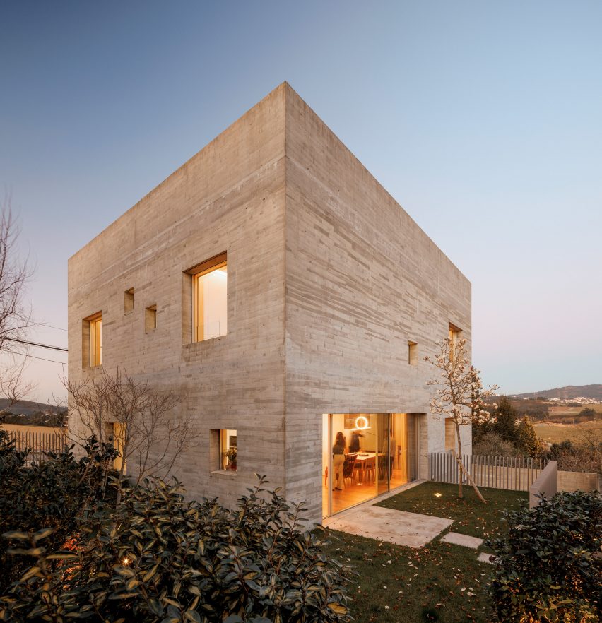 SV House by Spaceworkers in Portugal