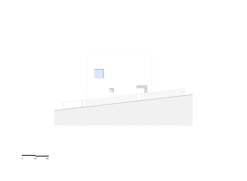 Elevation of SV House by Spaceworkers in Portugal