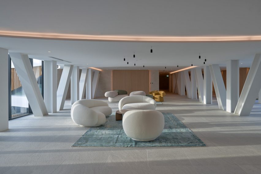 The H Residence by Tariq Khayyat Design Partners
