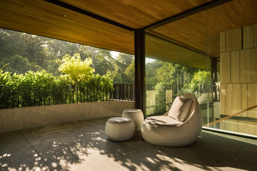 Touching Eden House by Wallflower Architecture + Design