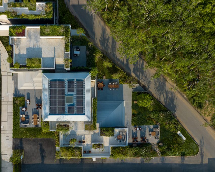 Tree O'Clock community centre in Thailand by Studio Locomotive