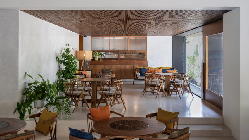 Tree O'Clock community centre in Thailand by Studio Locomotive