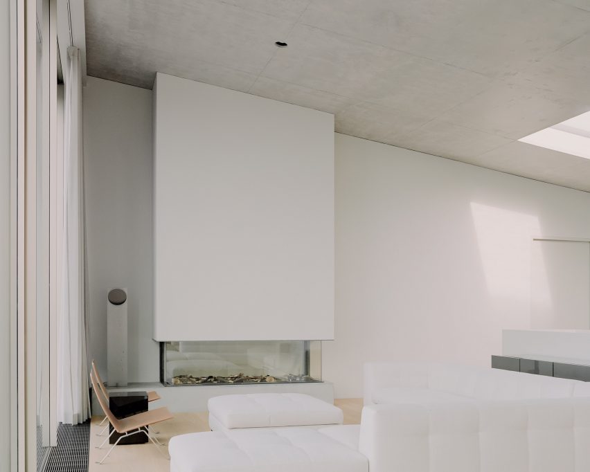 Uetikon by Pérez Palacios Arquitectos Asociados