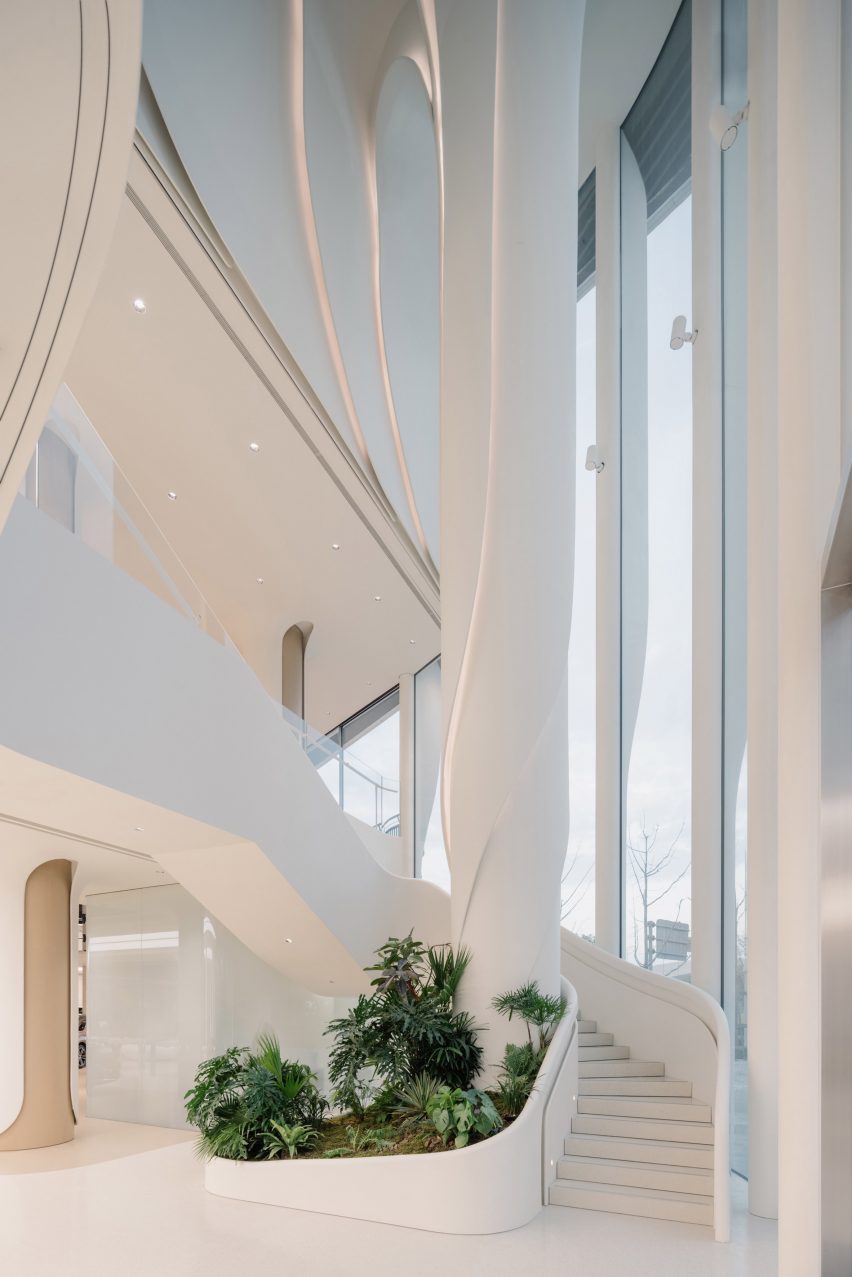 UNStudio Huawei flagship store in Shanghai