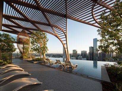 Rooftop pergola in Upper House in Brisbane
