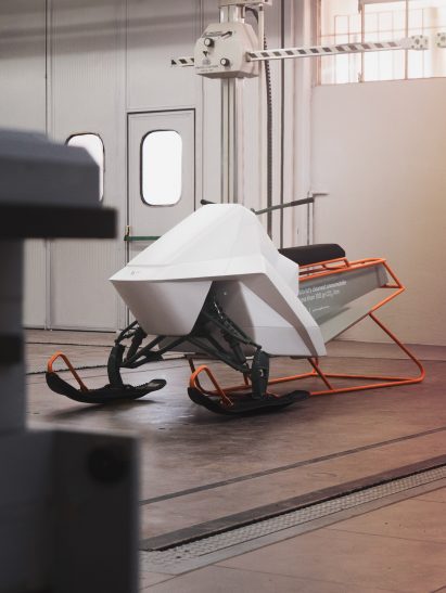 Render of Alfa snowmobile by Pininfarina 