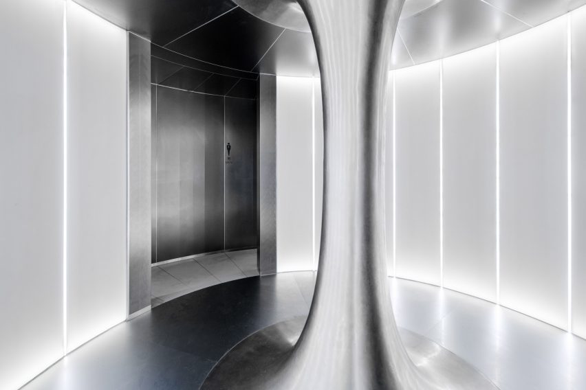 Yunhai Forest Service Station by Line+ Studio