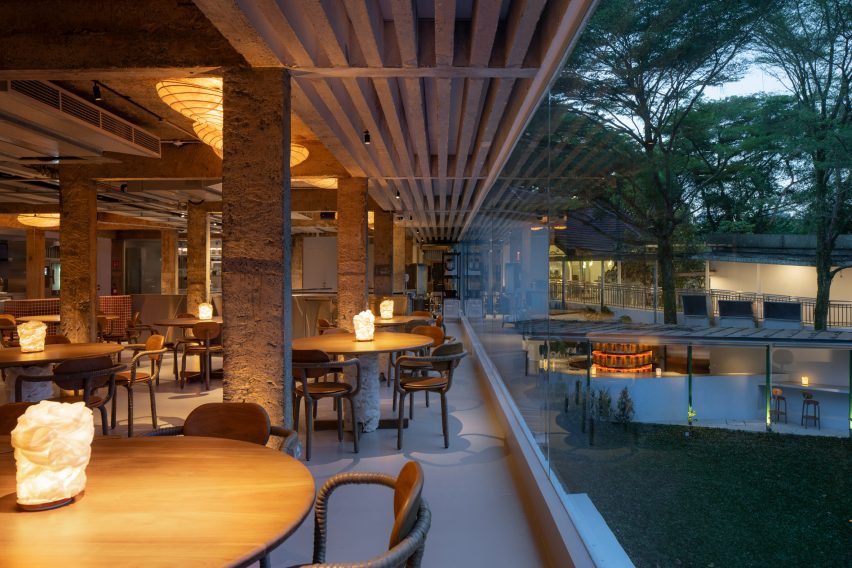 Restaurant in Singapore overlooking green space