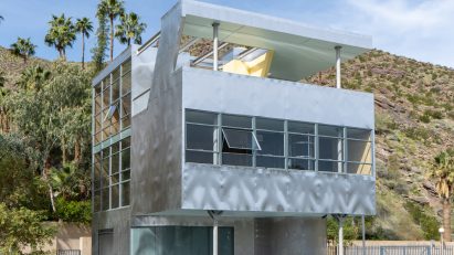 Aluminaire House reassambled in Palm Springs