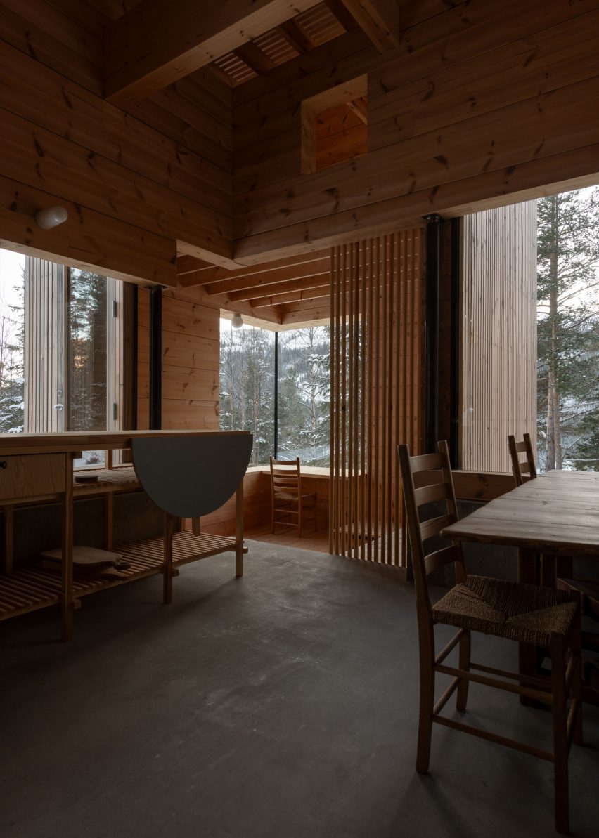Interio of Arestua house in Norway by Gartnerfuglen Arkitekter