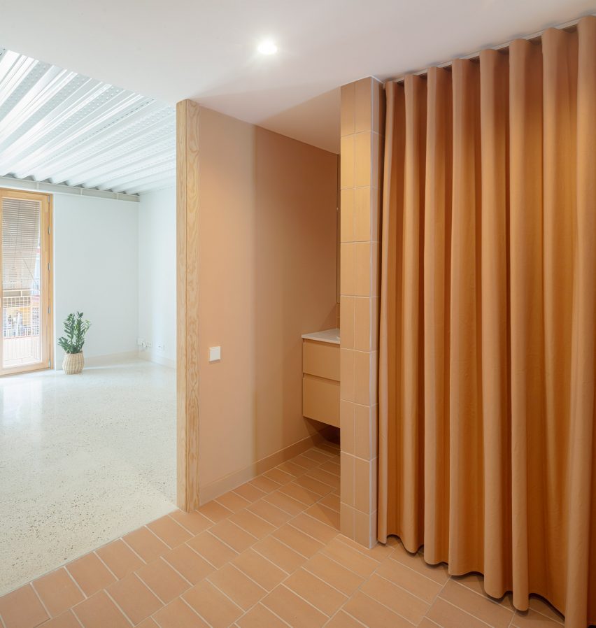Churruca apartment block by Be Studio