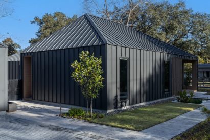 Summerville House by Boyd Architects