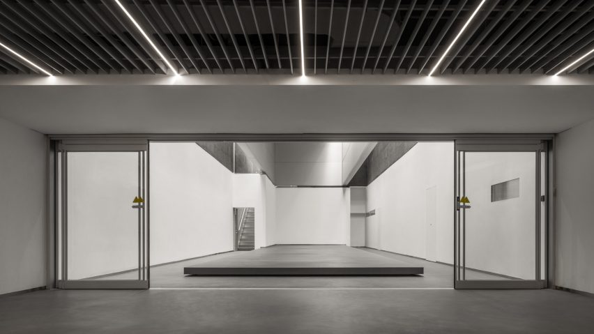 MAHA Art Centre by BUZZ in Beijing