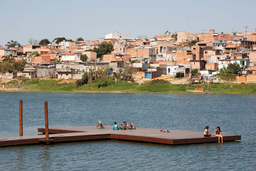Jetty at Cantinho do Céu