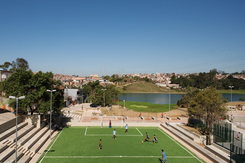 Football pitch at Cantinho do Céu