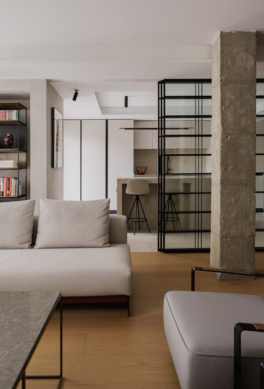 Casa Inversa apartment in Valencia by Destudio