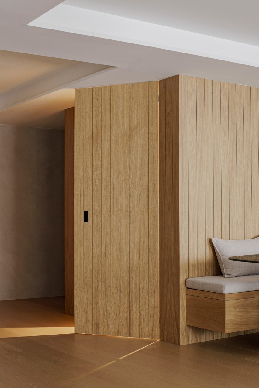 Casa Inversa apartment in Valencia by Destudio