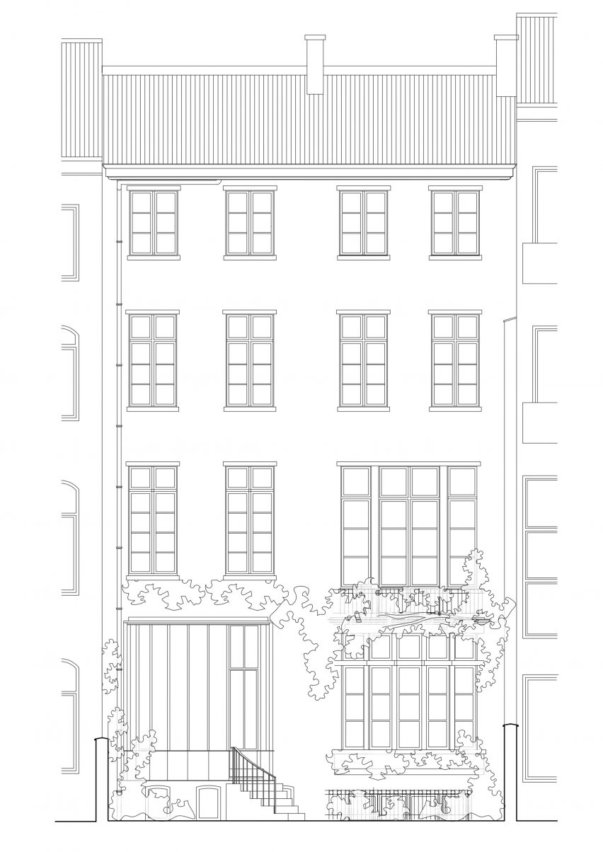 Updated elevation of townhouse extension by Mamout Architects
